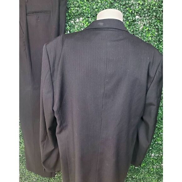 J.Ferrer suit - Picture 6 of 8